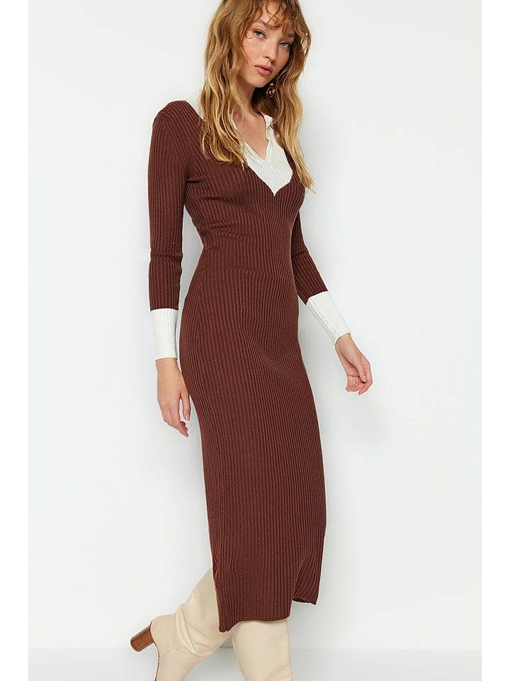 trendyol Sukienka dzianinowa w kolorze biało-brązowym rozmiar: L