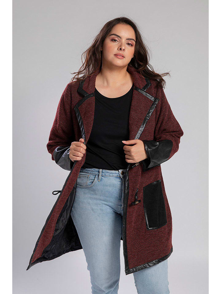 POMME ROUGE Kurtka przejściowa w kolorze czerwonym rozmiar: 44/46