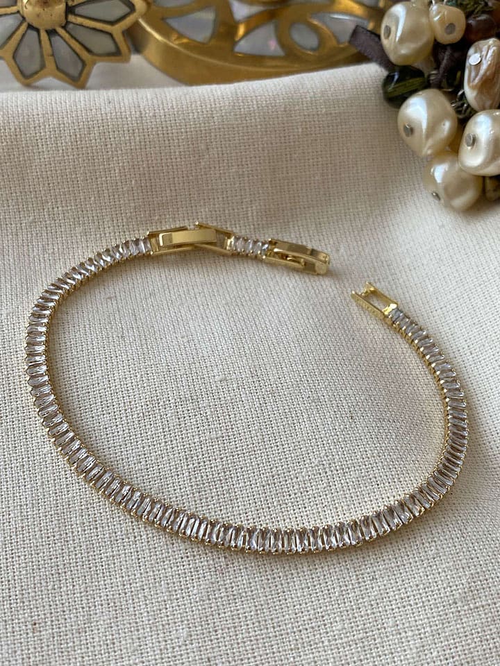 Luseera Pozłacana bransoletka z cyrkoniami rozmiar: onesize