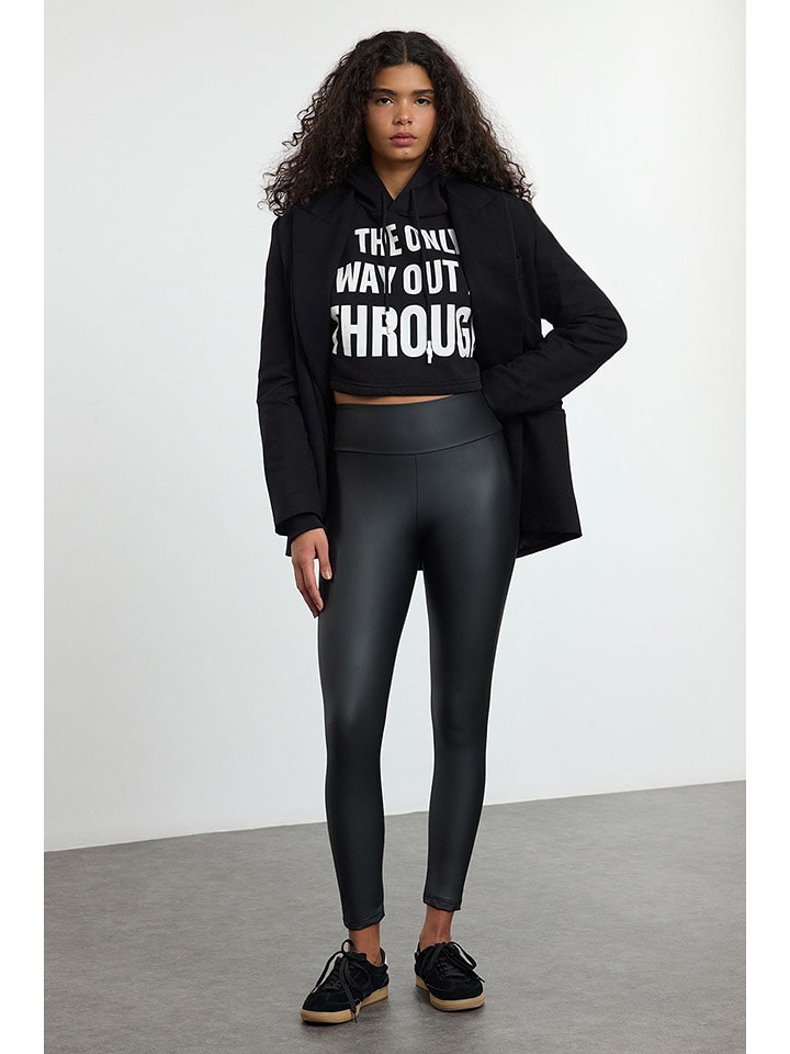 trendyol Legginsy w kolorze czarnym ze skóry syntetycznej rozmiar: L