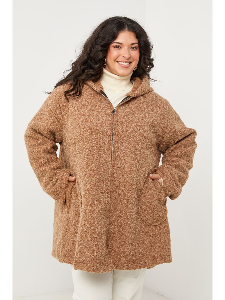 Curvy Lady Kurtka przejściowa w kolorze jasnobrązowym rozmiar: 48/50