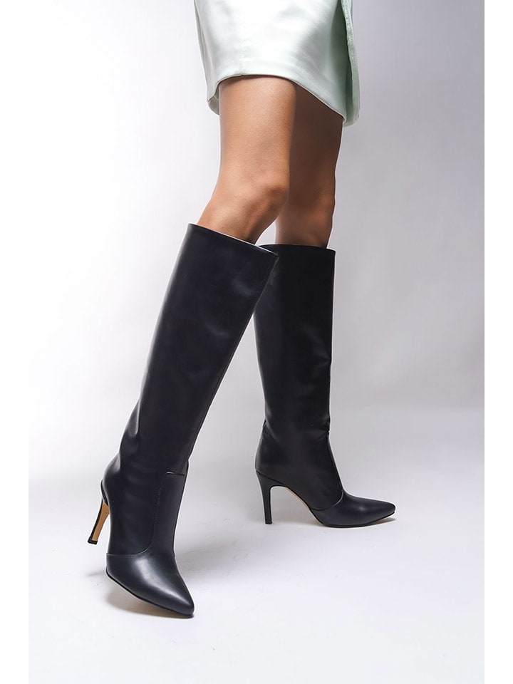 trendyol Kozaki w kolorze czarnym rozmiar: 38