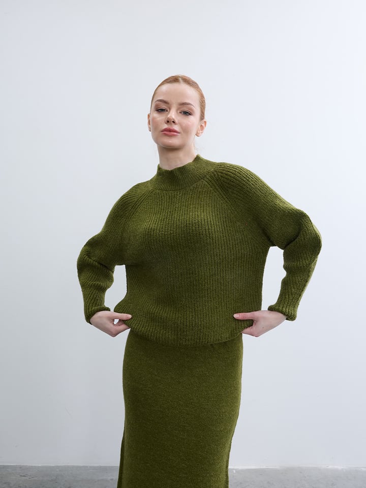BGN Sweter w kolorze zielonym rozmiar: 38