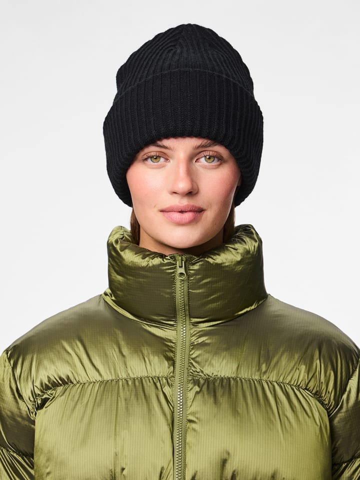 Pieces Czapka dzianinowa w kolorze czarnym rozmiar: onesize