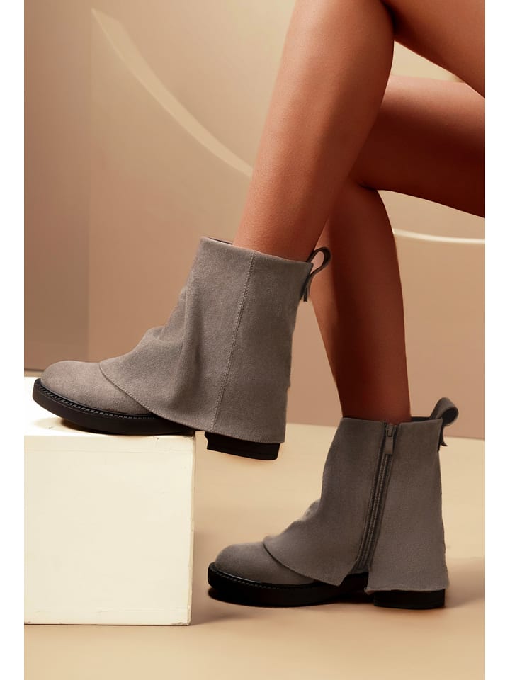 C'M Botki w kolorze khaki rozmiar: 38