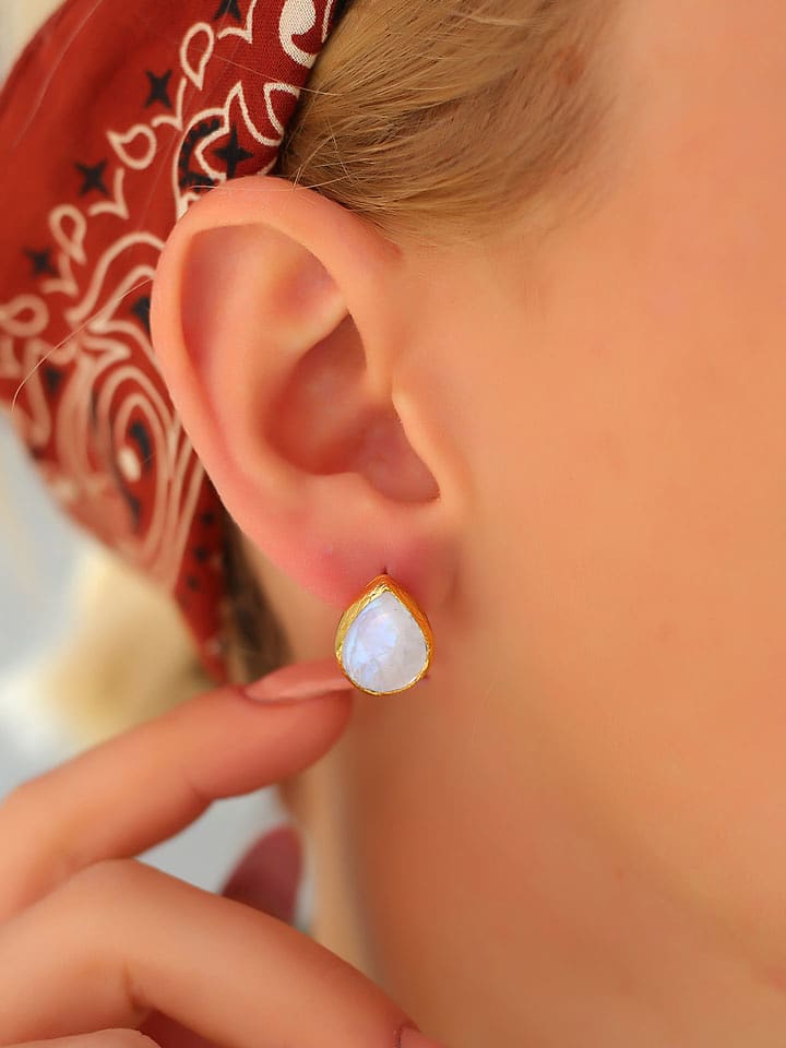 Pierres delicates Pozłacane kolczyki-wkrętki z kamieniami księżycowymi rozmiar: onesize