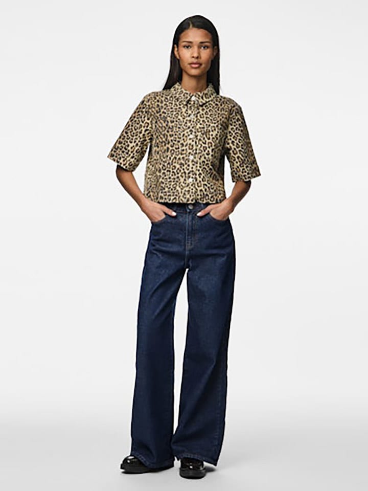 Pieces Koszula dżinsowa "Salume" w kolorze jasnobrązowym rozmiar: XS