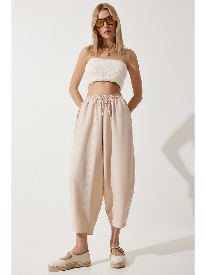 Happiness Istanbul Spodnie w kolorze beżowym rozmiar: 38