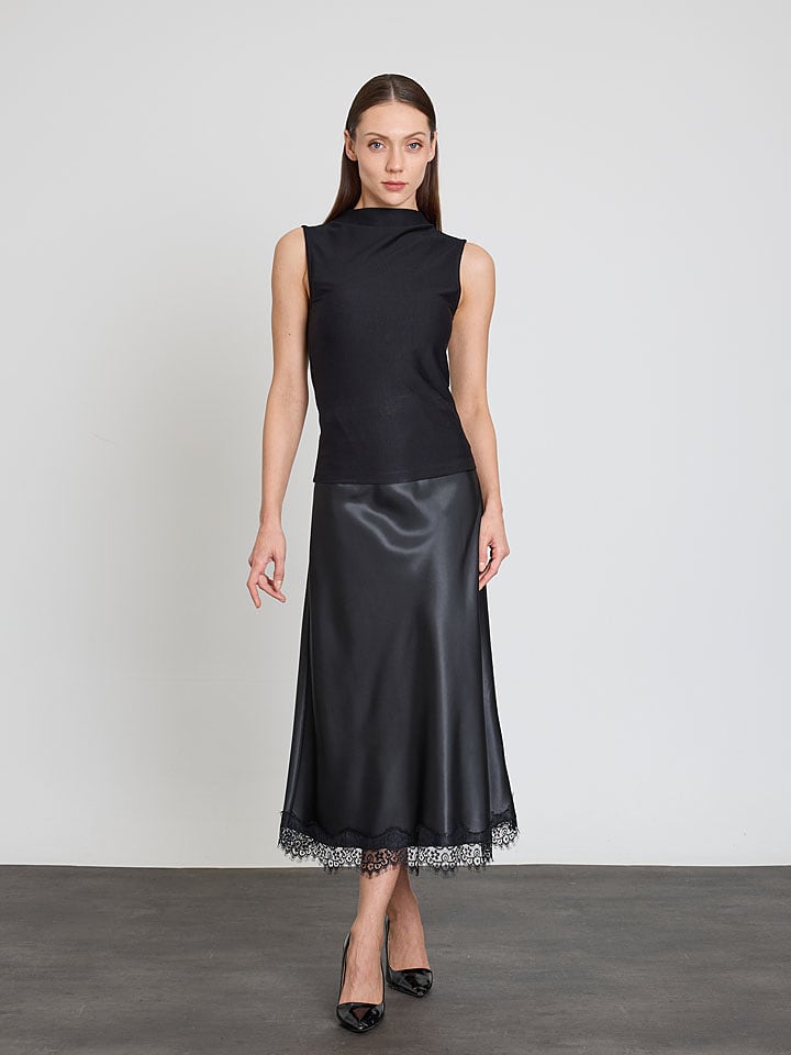 BGN Top w kolorze czarnym rozmiar: 38