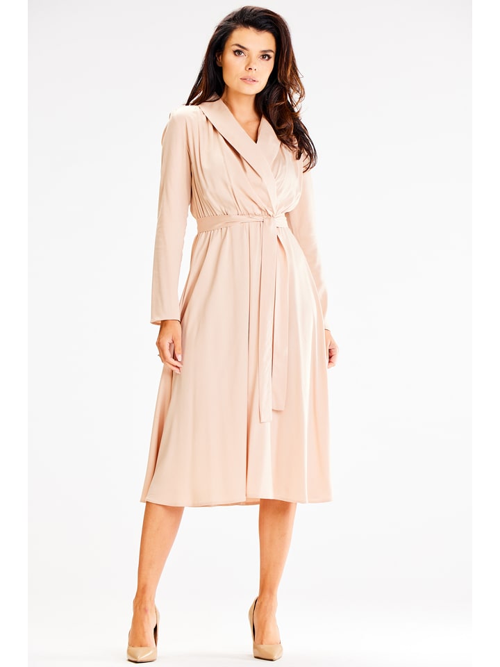 Awama Sukienka w kolorze beżowym rozmiar: M