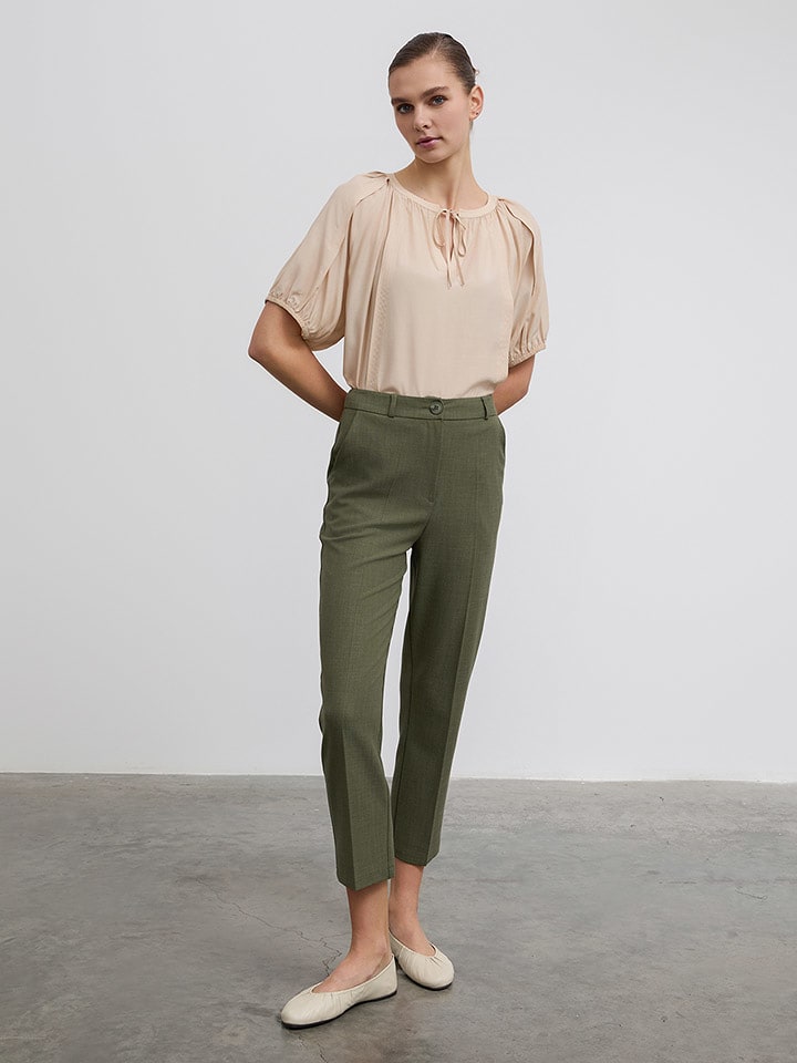 BGN Spodnie w kolorze ciemnozielonym rozmiar: 38