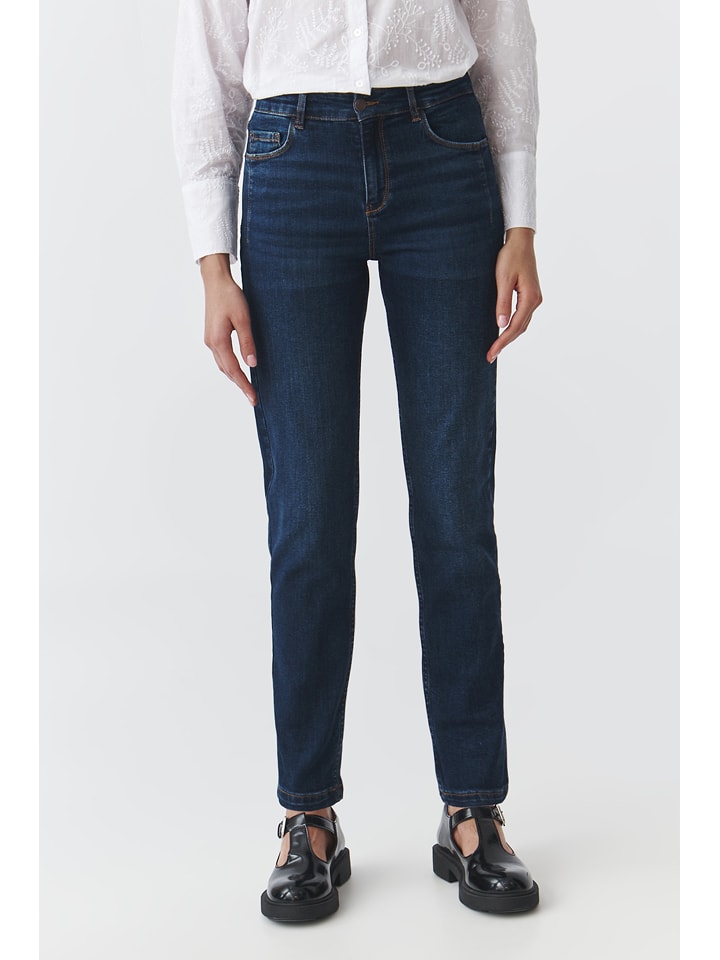 TATUUM Dżinsy "Saros" - Slim fit - w kolorze granatowym rozmiar: 44