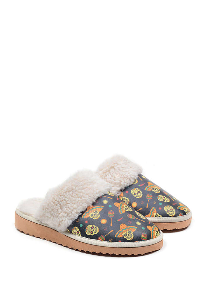 Goby Kapcie w kolorze czarnym ze wzorem rozmiar: 36