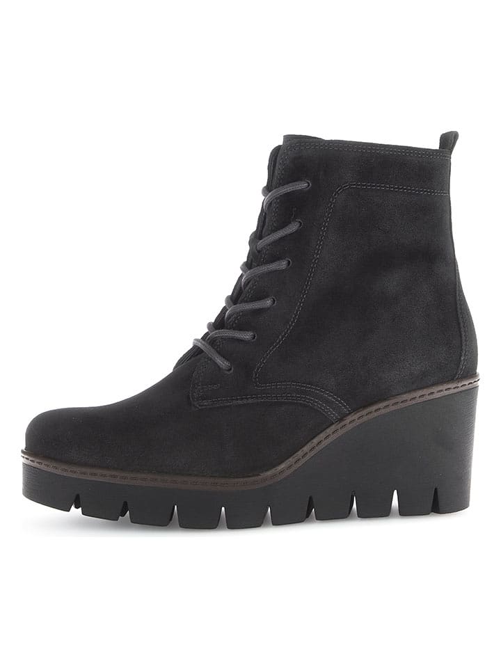 Gabor Skórzane kozaki w kolorze czarnym na koturnie rozmiar: 38