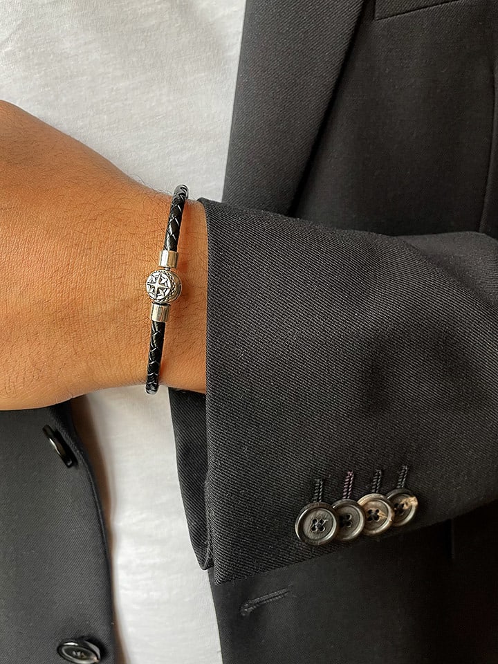 Uomo Skórzana bransoletka w kolorze czarnym rozmiar: S