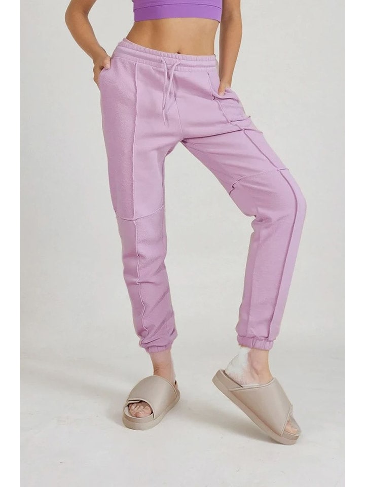 Monki Spodnie dresowe w kolorze fioletowym rozmiar: M