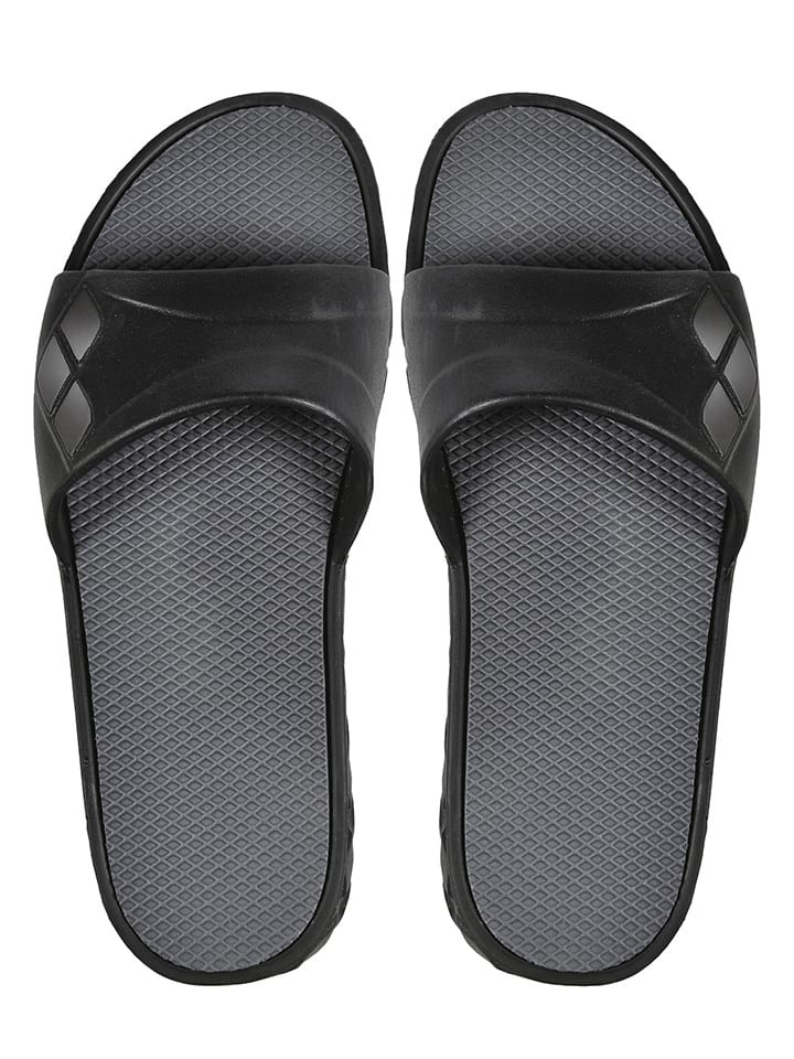 Arena Buty kąpielowe "Watergrip" w kolorze czarnym rozmiar: 37
