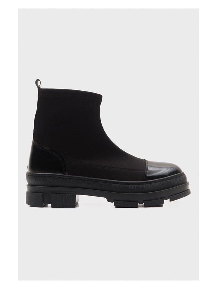 trendyol Botki w kolorze czarnym rozmiar: 39