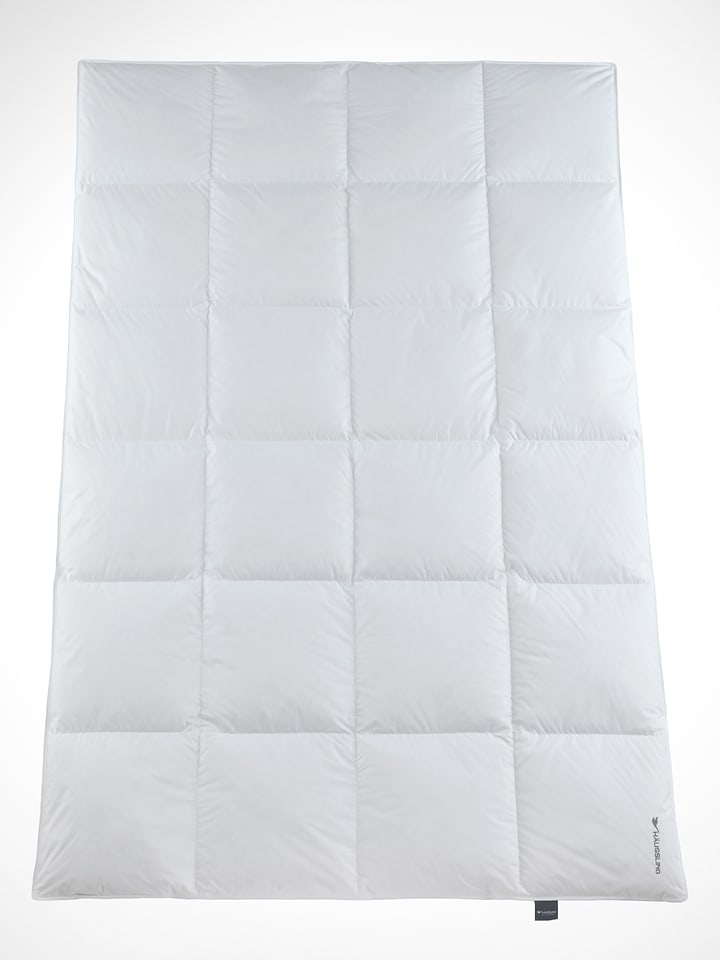 Häussling Bettwaren Zimowa kołdra "City Comfort" w kolorze białym rozmiar: 155x220 cm