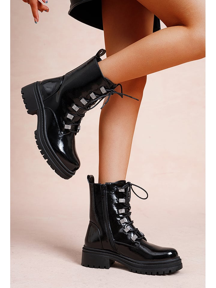 Foreverfolie Botki w kolorze czarnym rozmiar: 39