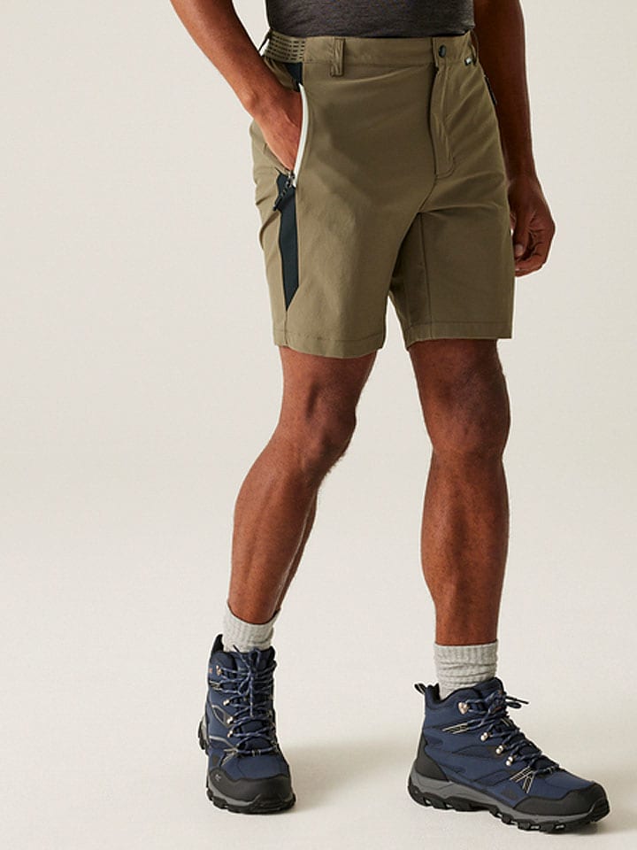 Regatta Szorty funkcyjne "Mountain II" w kolorze khaki rozmiar: 50