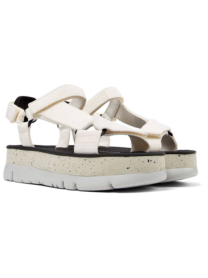 Camper Sandały w kolorze białym rozmiar: 40