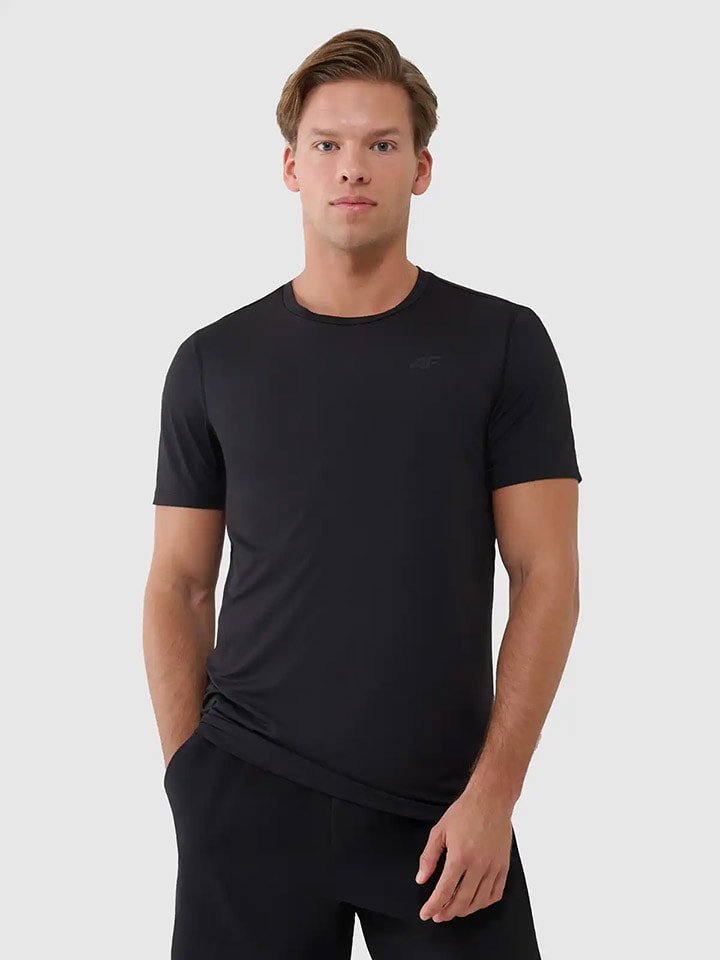 4F Koszulka sportowa w kolorze czarnym rozmiar: L