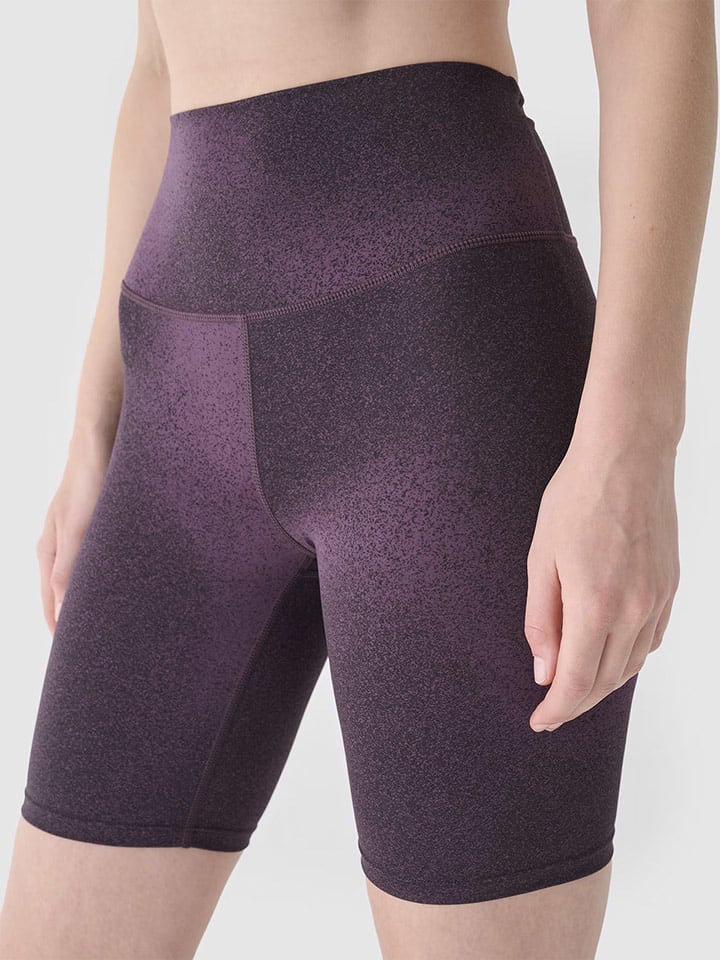 4F Szorty sportowe w kolorze fioletowym rozmiar: XS