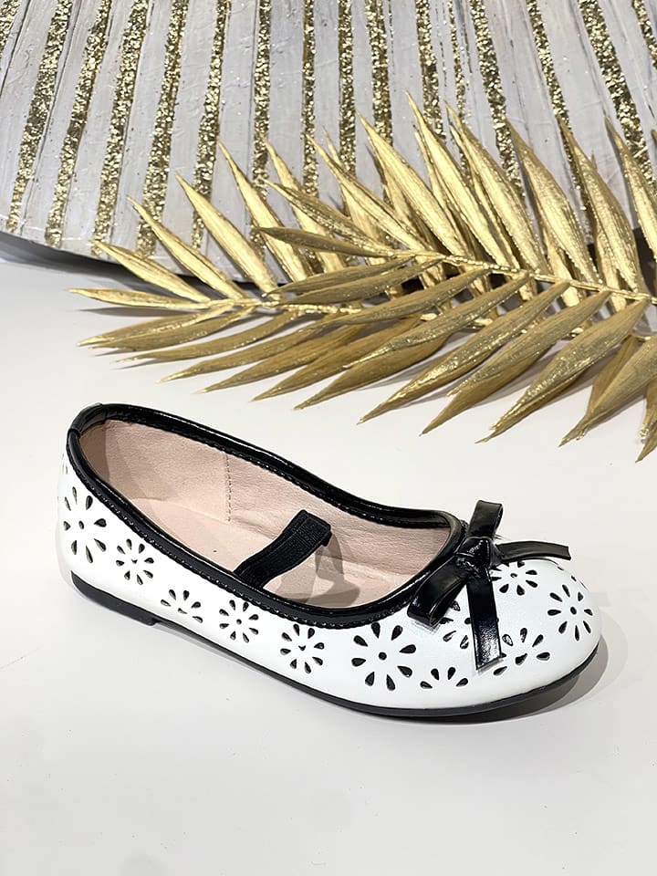 Poti Pati Baleriny w kolorze czarnym z paskiem rozmiar: 33