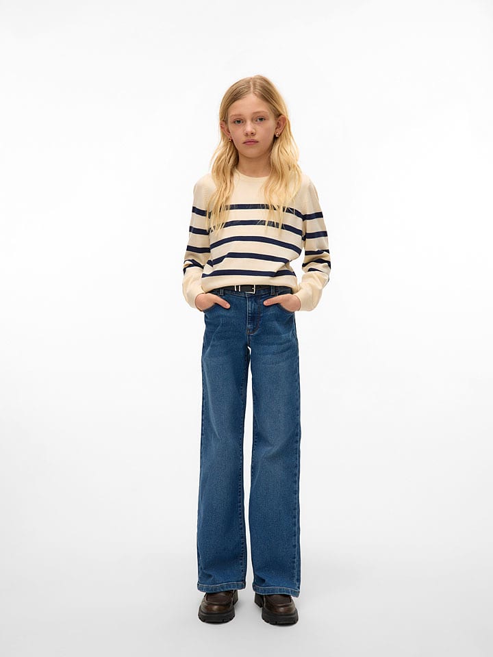 Vero Moda Girl Sweter "Saba" w kolorze kremowym rozmiar: 122/128