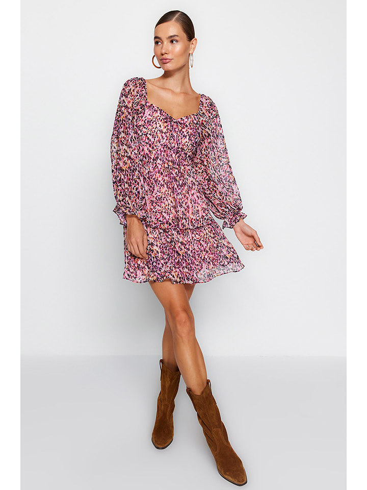 trendyol Sukienka w kolorze jasnoróżowym rozmiar: 38