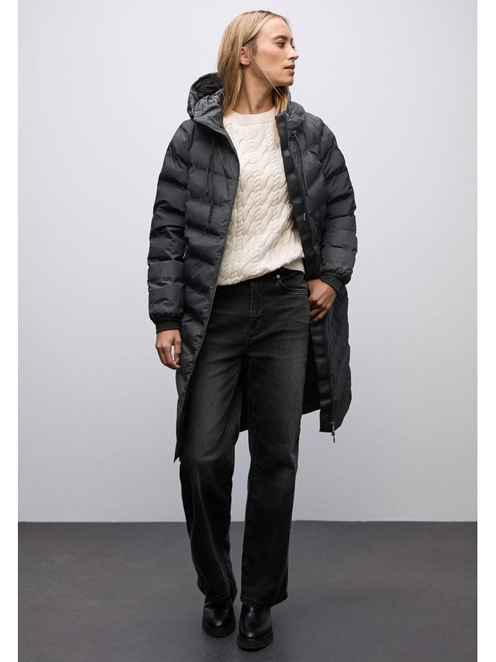 Street One Płaszcz pikowany w kolorze granatowym rozmiar: 42