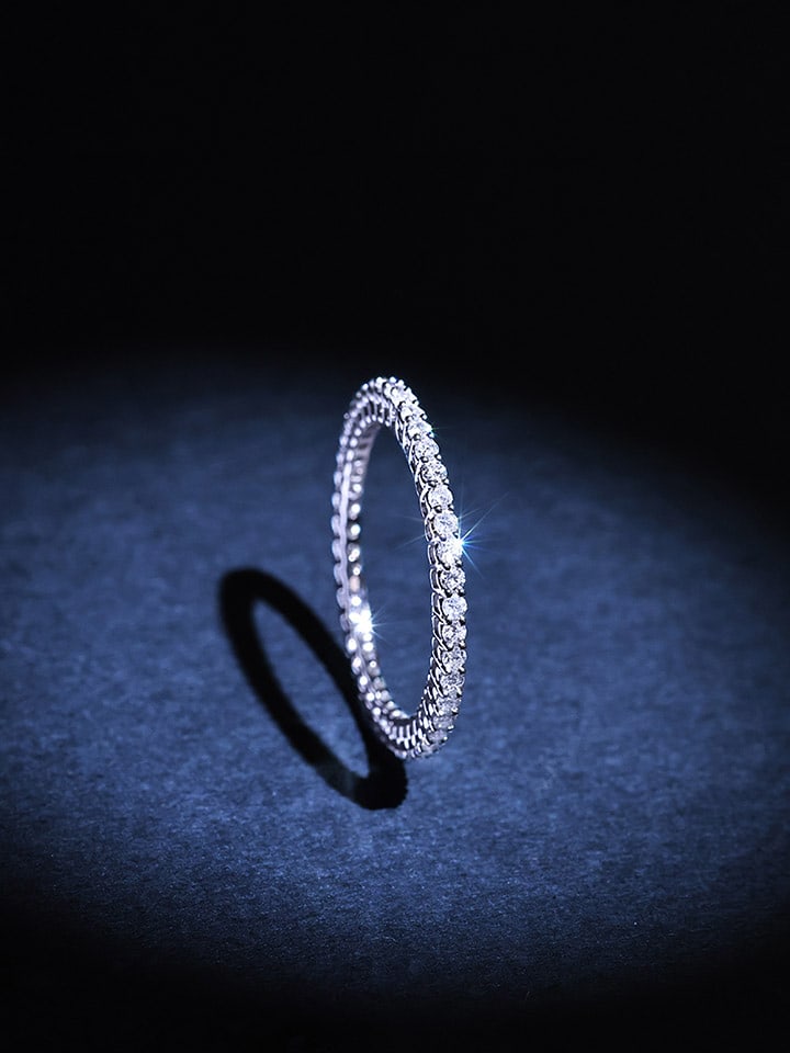 DIAMANTA Złoty pierścionek "Tour complet Forever" z diamentami rozmiar: 52