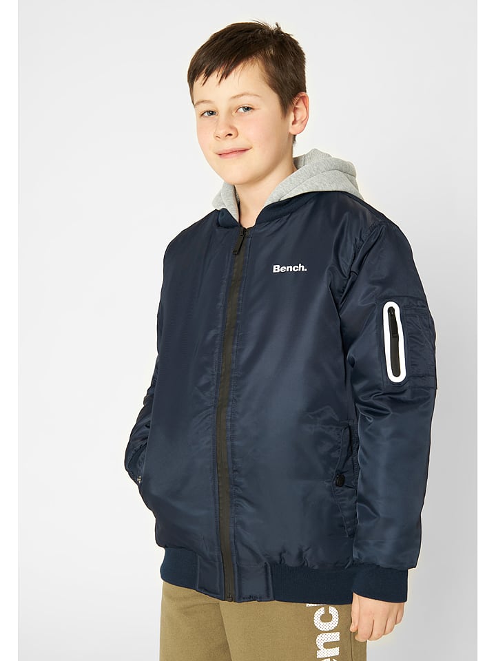 Bench Kurtka przejściowa "Bomper" w kolorze granatowym rozmiar: 152