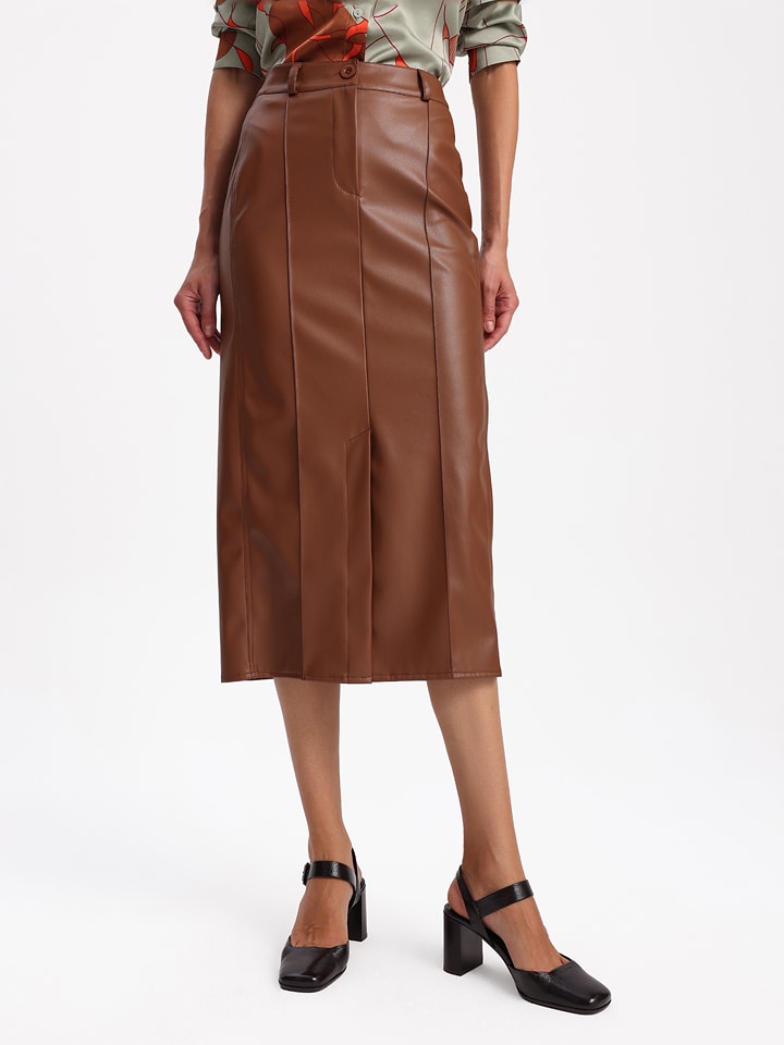 BGN Spódnica w kolorze jasnobrązowym rozmiar: 40