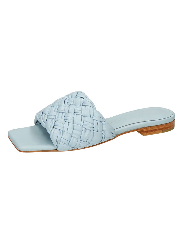 MELVIN & HAMILTON Skórzane klapki "Eglantine 1" w kolorze błękitnym rozmiar: 40