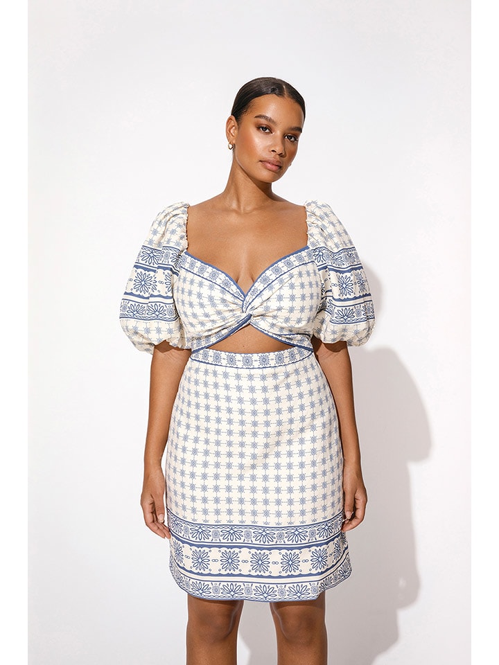 By Malina Sukienka "June" w kolorze kremowo-błękitnym rozmiar: L