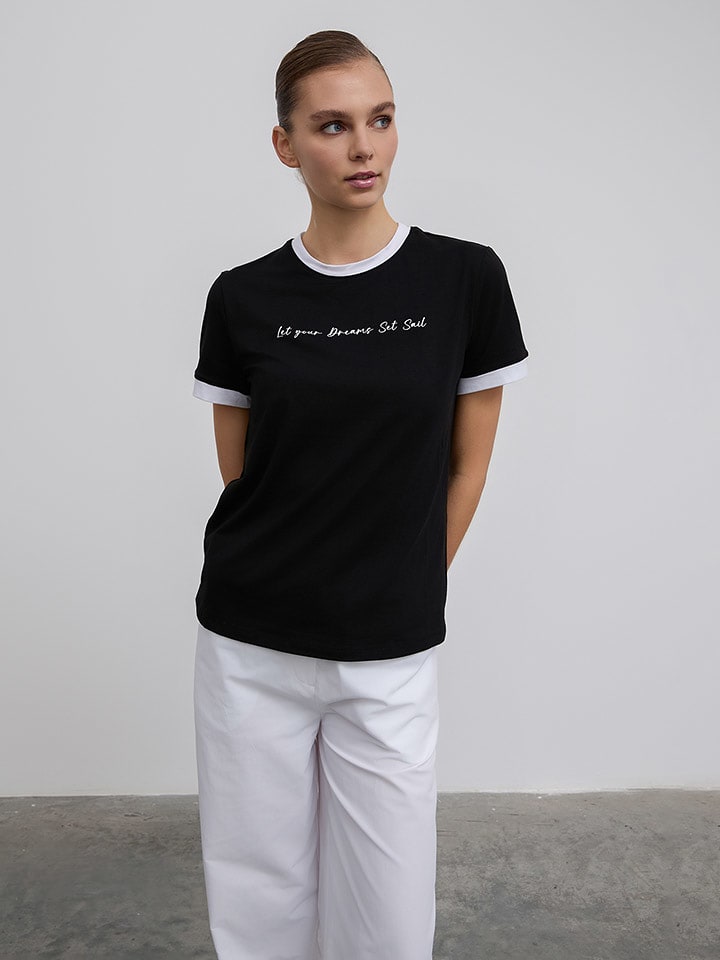 BGN Koszulka w kolorze czarnym rozmiar: 36