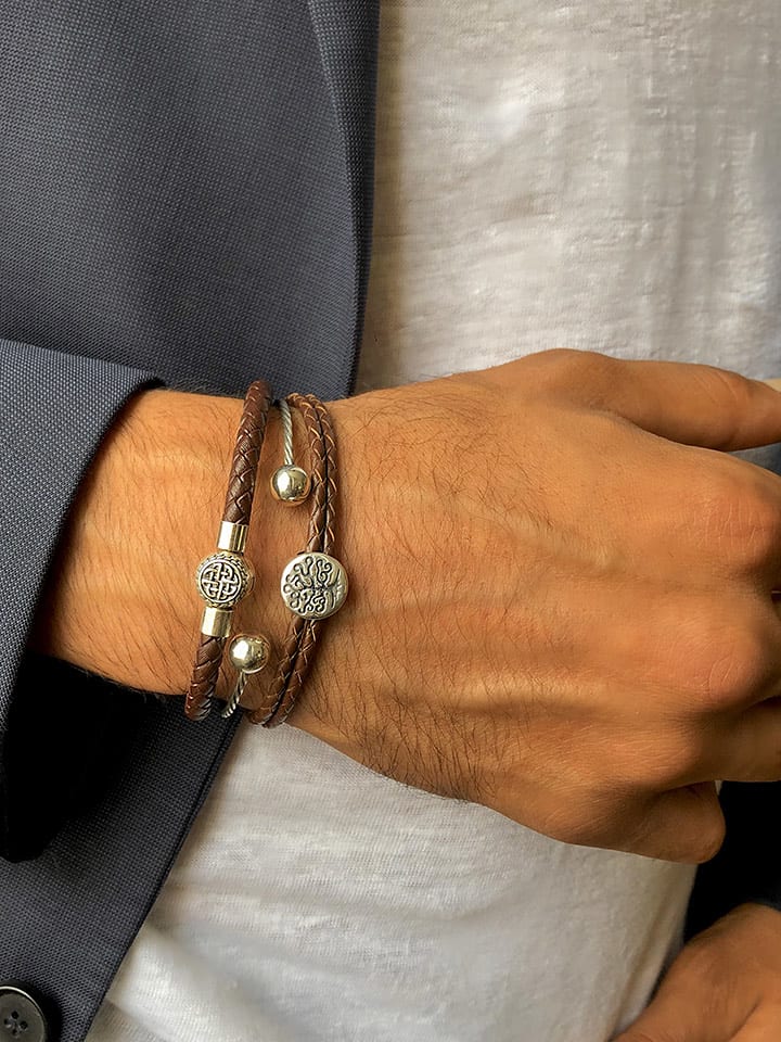 Uomo Skórzana bransoletka w kolorze jasnobrązowym rozmiar: M