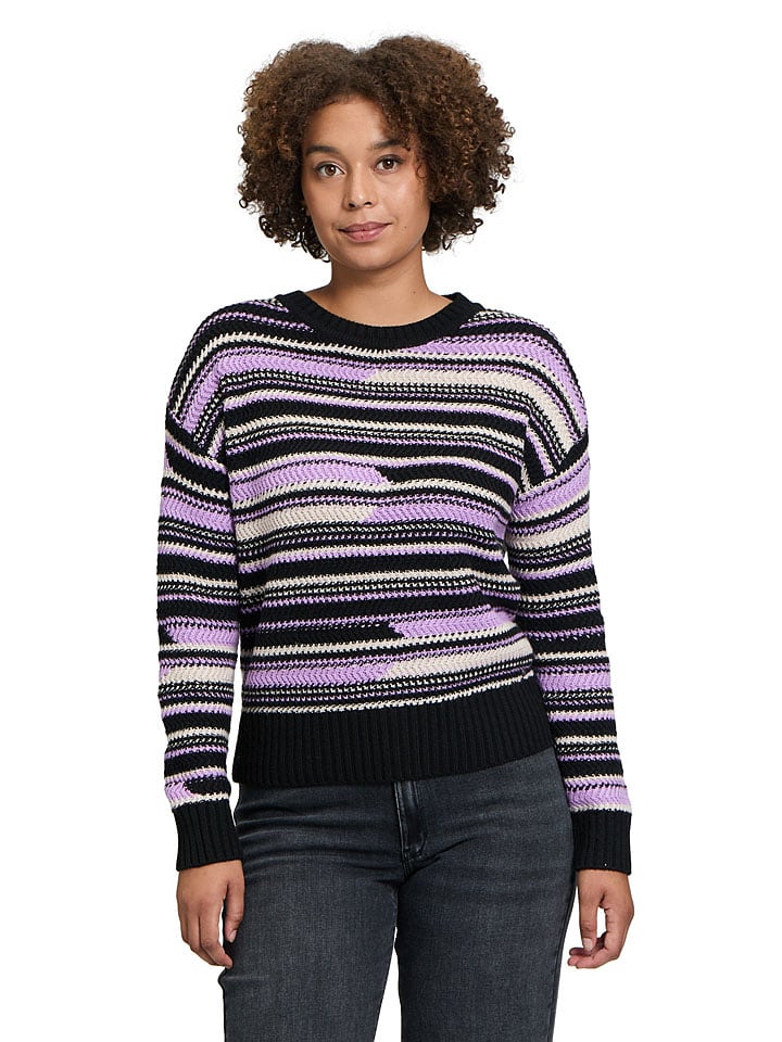 BETTY & CO Sweter w kolorze fioletowo-czarno-kremowym rozmiar: 44