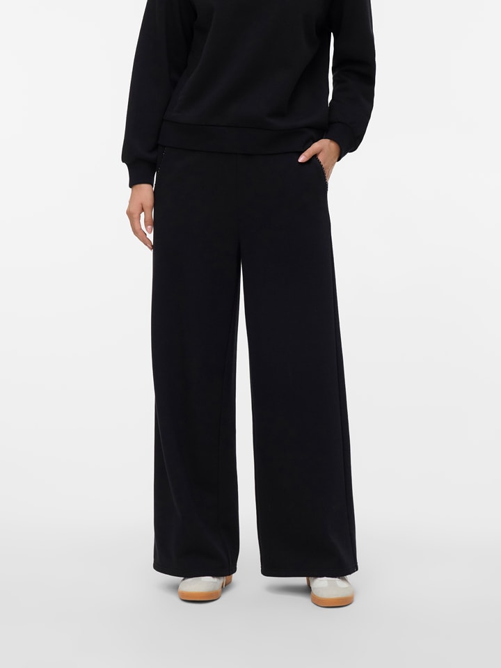 Vero Moda Spodnie dresowe w kolorze czarnym rozmiar: L