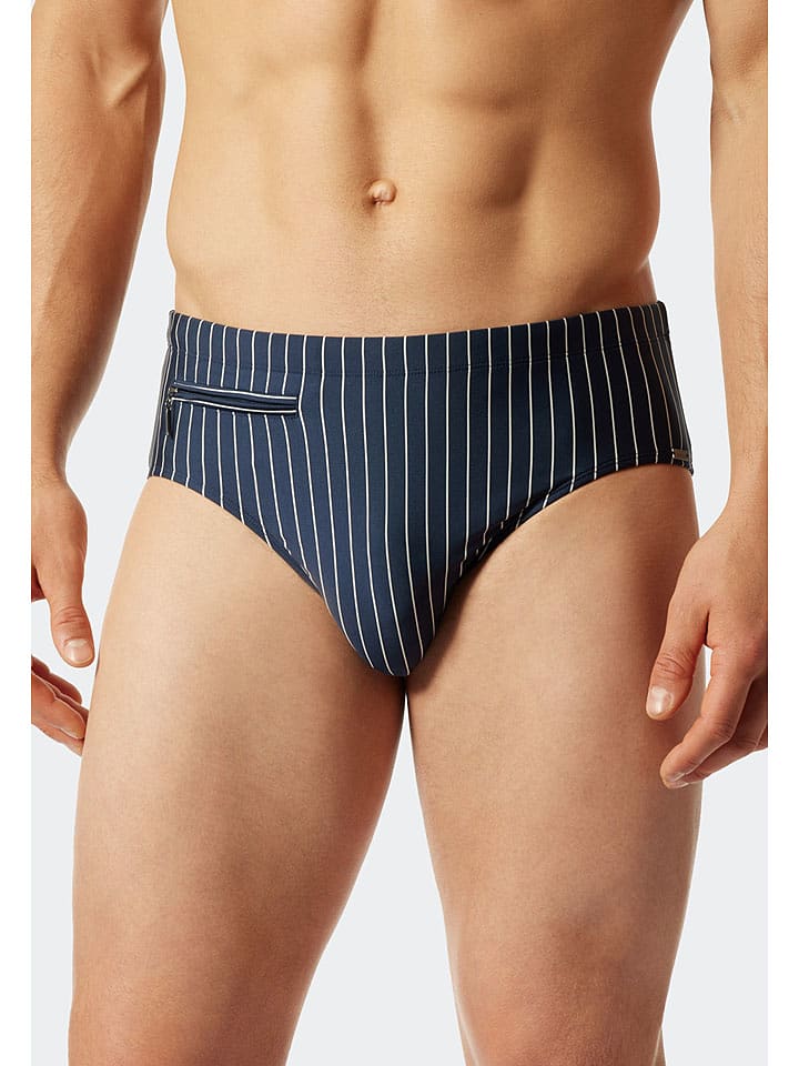 Schiesser Kąpielówki w kolorze granatowym rozmiar: 4XL