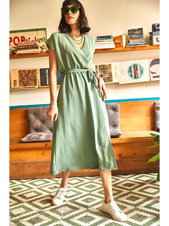 trendyol Sukienka w kolorze zielonym rozmiar: S