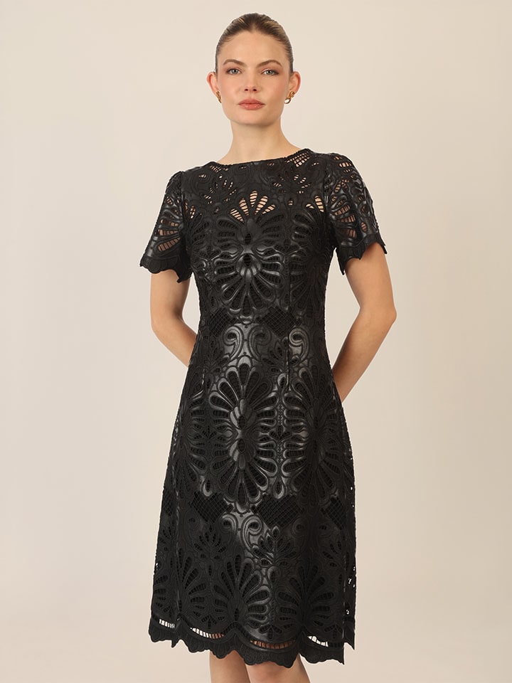 APART Sukienka w kolorze czarnym rozmiar: 40