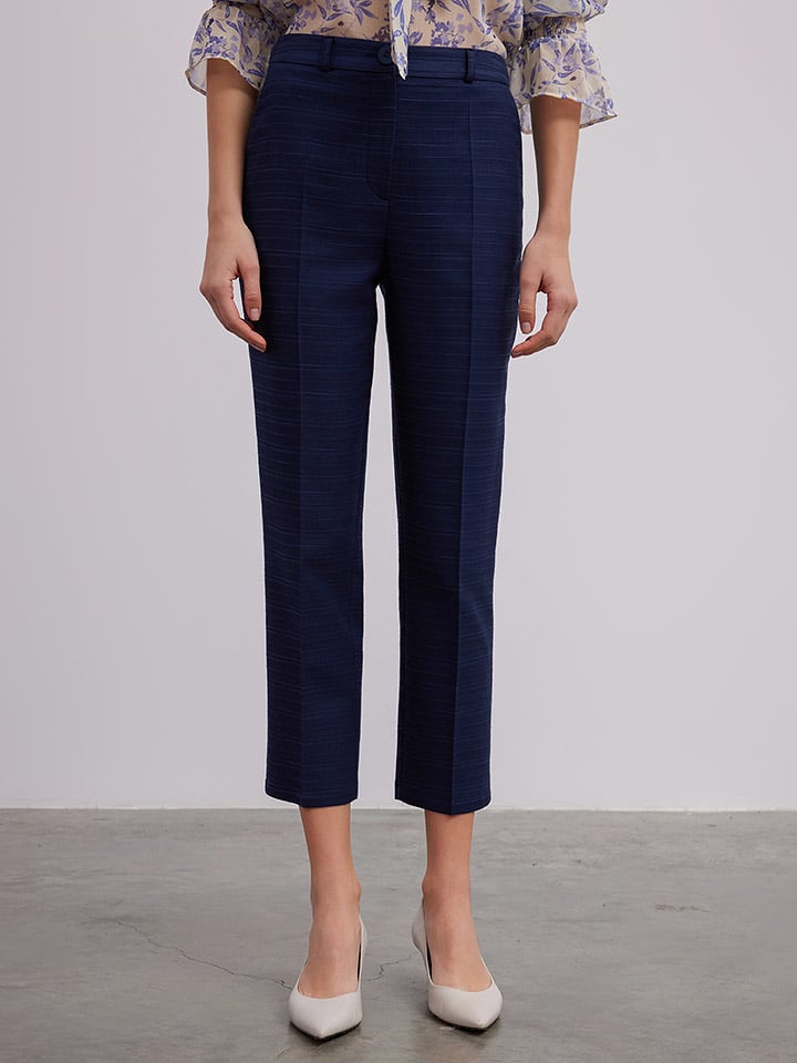 BGN Spodnie w kolorze granatowym rozmiar: 34