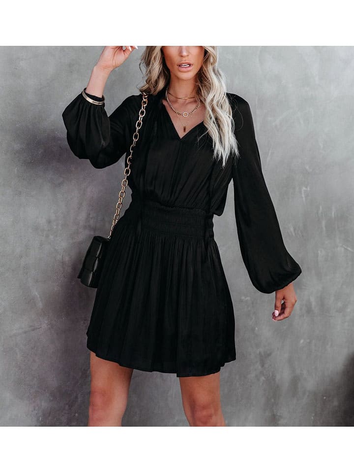 Milan Kiss Sukienka w kolorze czarnym rozmiar: M