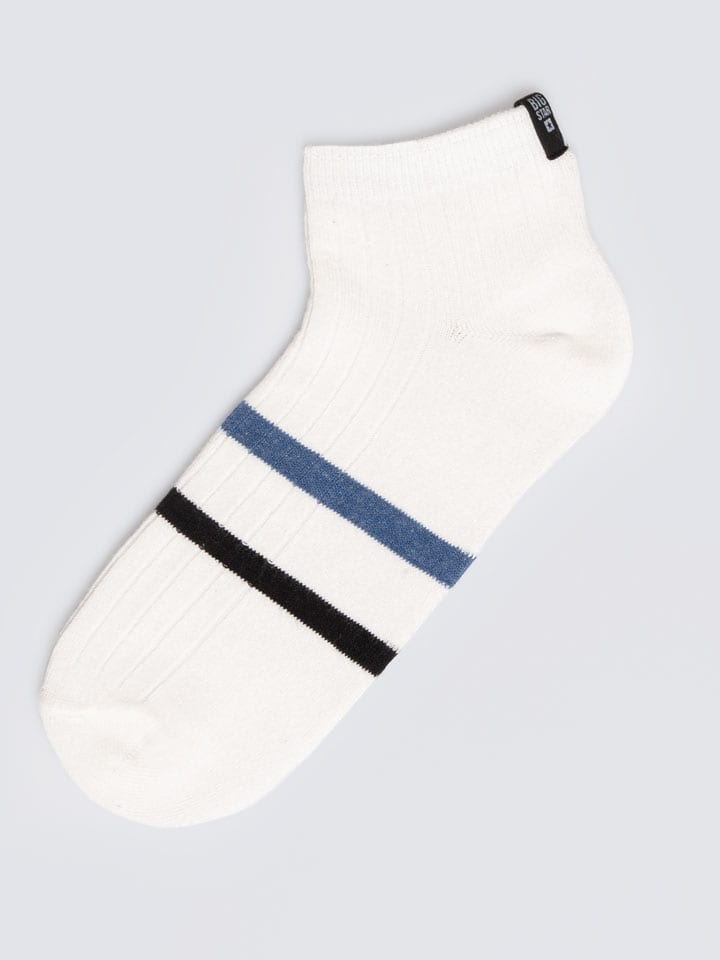 BIG STAR Skarpety w kolorze kremowym rozmiar: 43-46