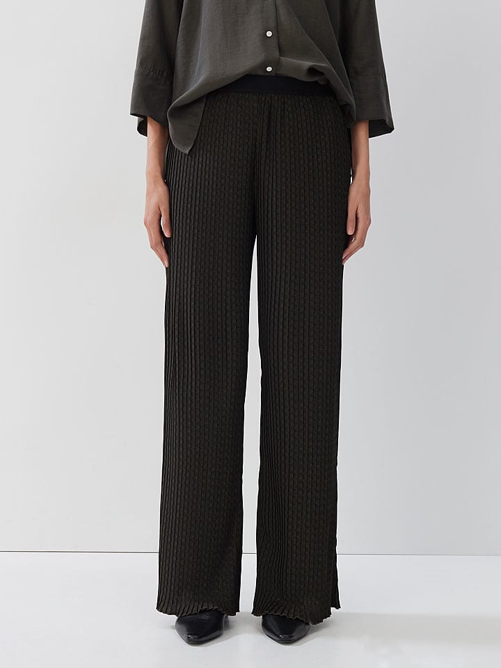 Someday Spodnie w kolorze czarnym rozmiar: 36