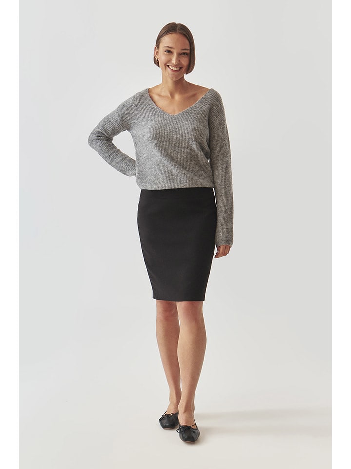 TATUUM Spódnica w kolorze czarnym rozmiar: 34