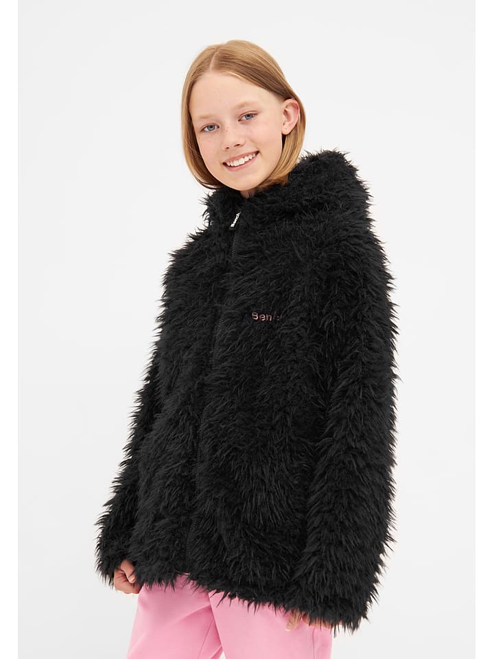 Bench Kurtka pluszowa "Kori" w kolorze czarnym rozmiar: 152